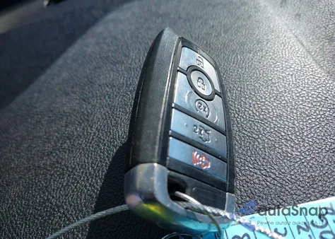 2017 Lincoln Mkz Reserve z USA, uszkodzony, nr VIN 3LN6L5E95HR604012